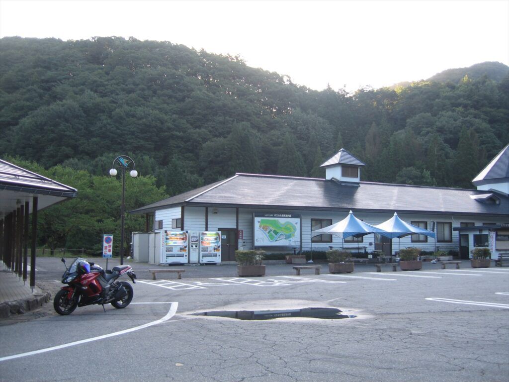 画像を等倍で表示します