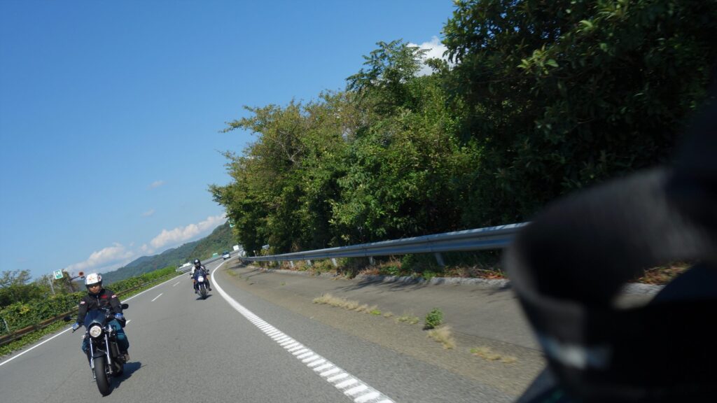 画像を等倍で表示します