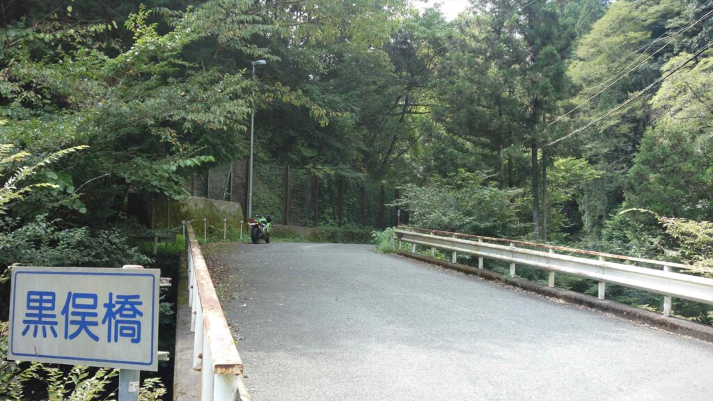 画像を等倍で表示します