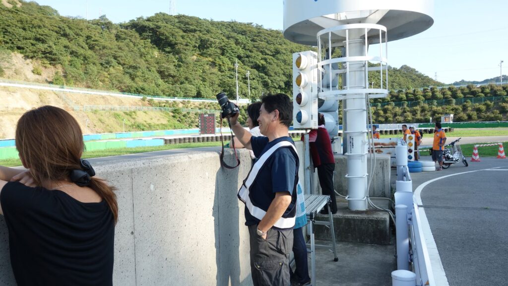 画像を等倍で表示します