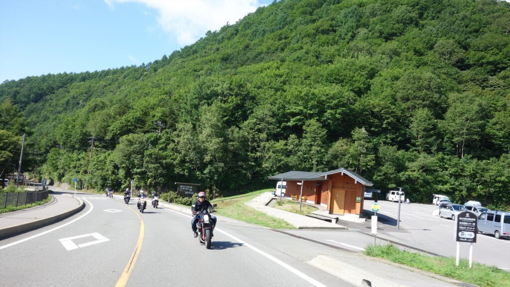 画像を等倍で表示します