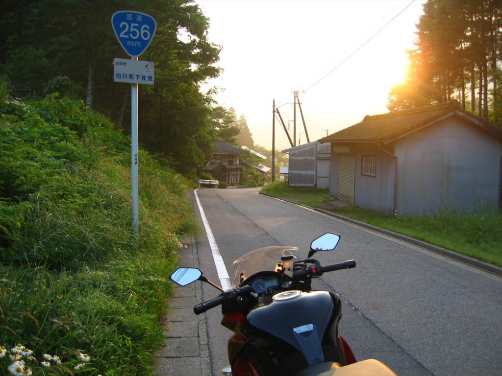 画像を等倍で表示します