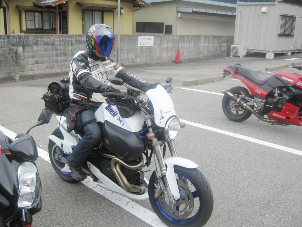 画像を等倍で表示します