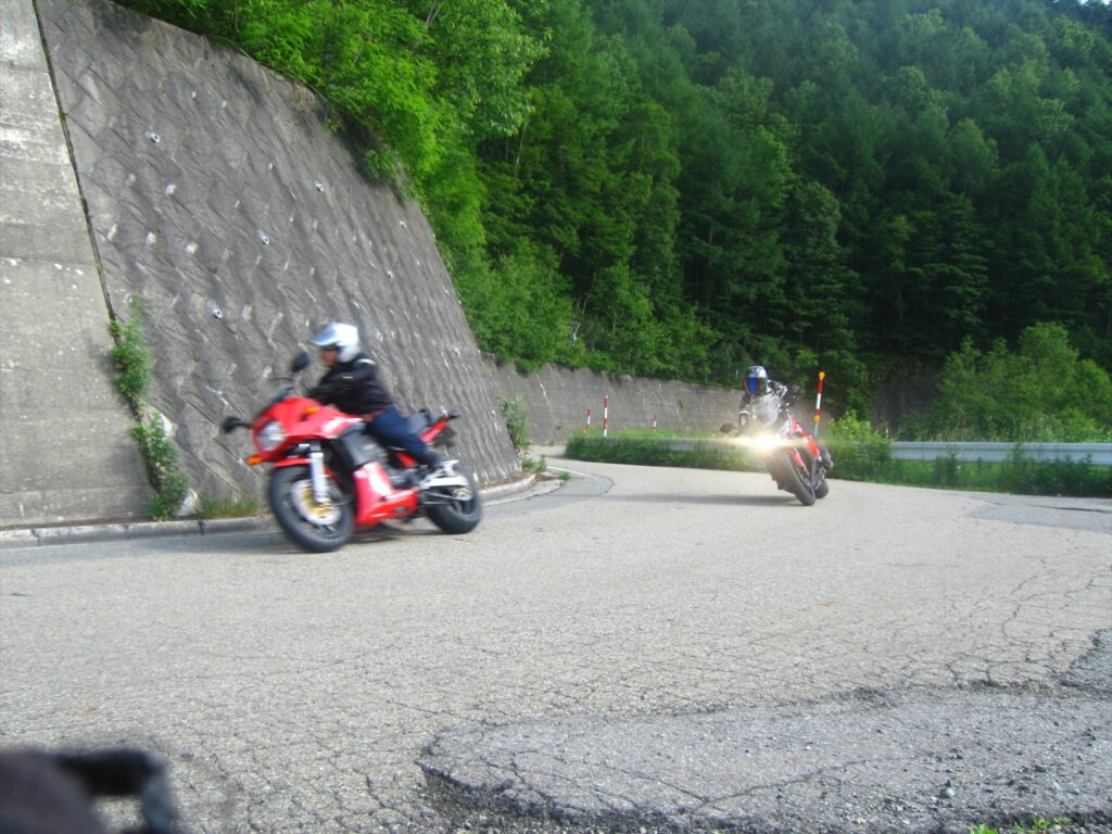 画像を等倍で表示します