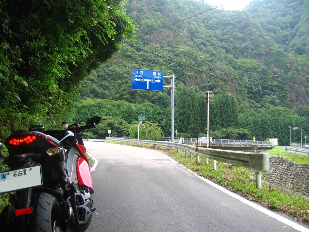 画像を等倍で表示します