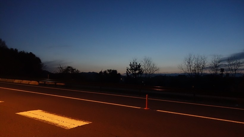 画像を等倍で表示します