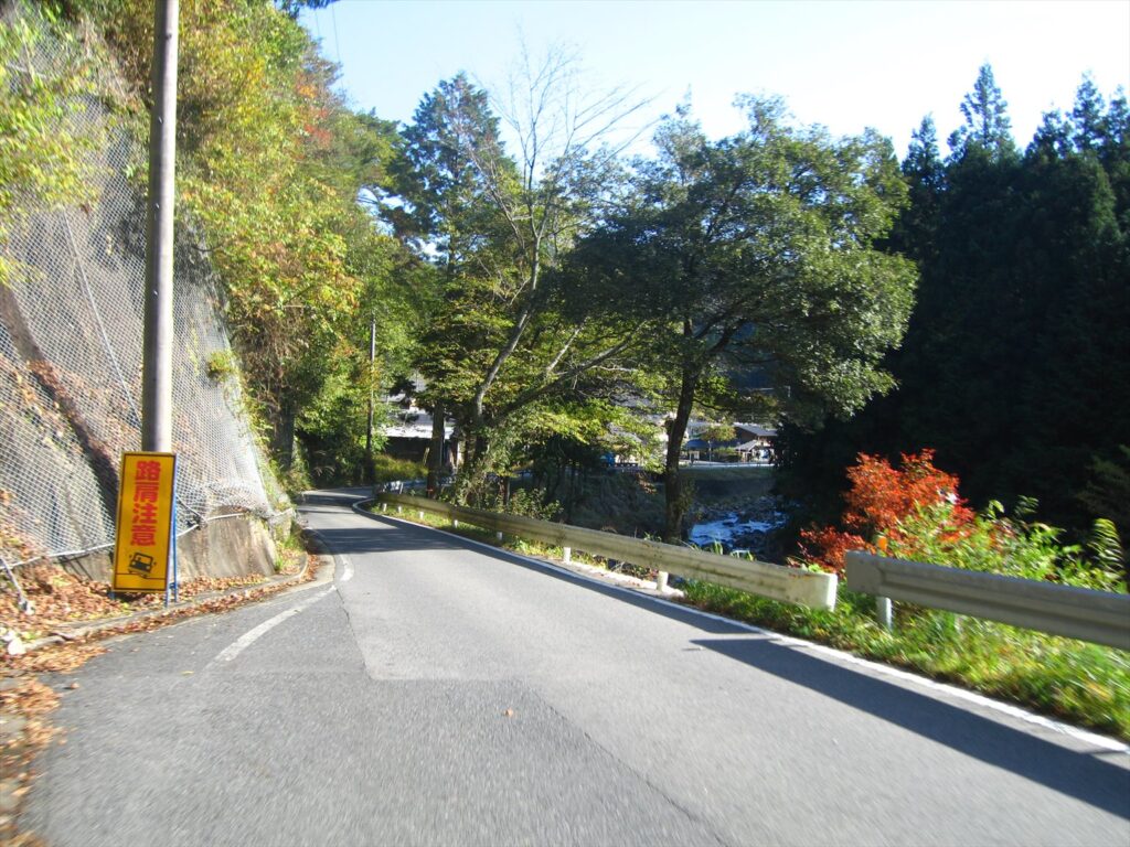画像を等倍で表示します