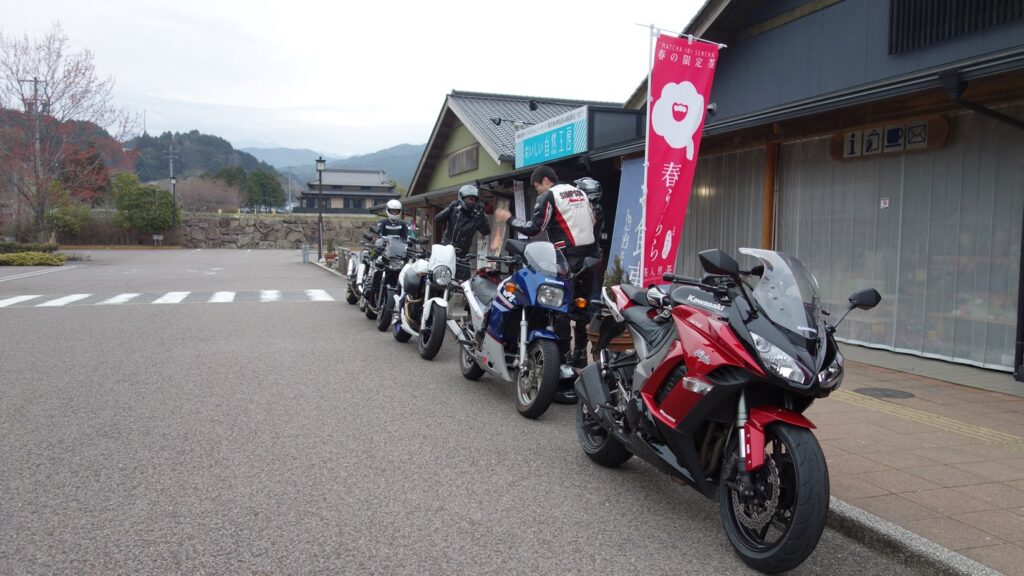 画像を等倍で表示します