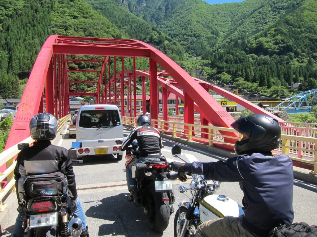 画像を等倍で表示します