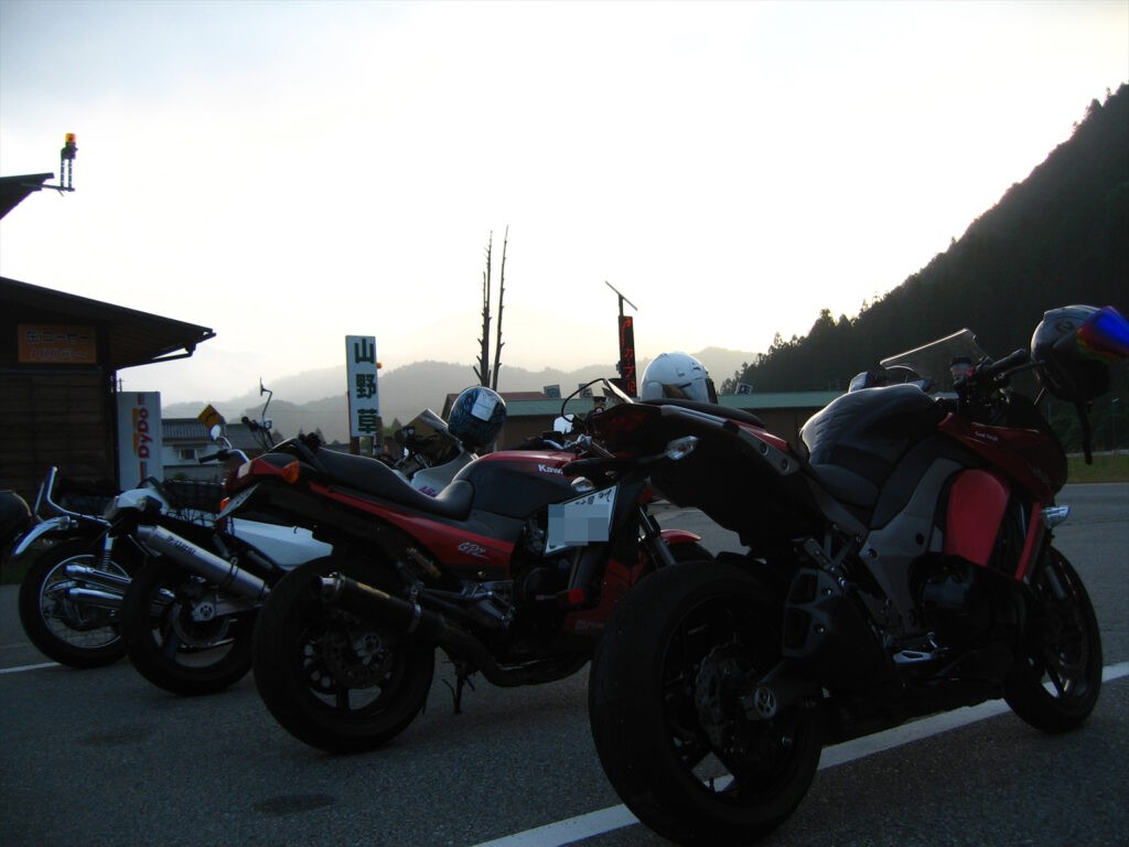 画像を等倍で表示します