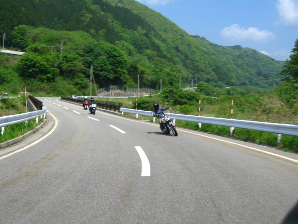 画像を等倍で表示します