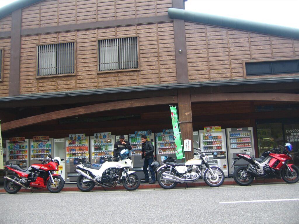 画像を等倍で表示します