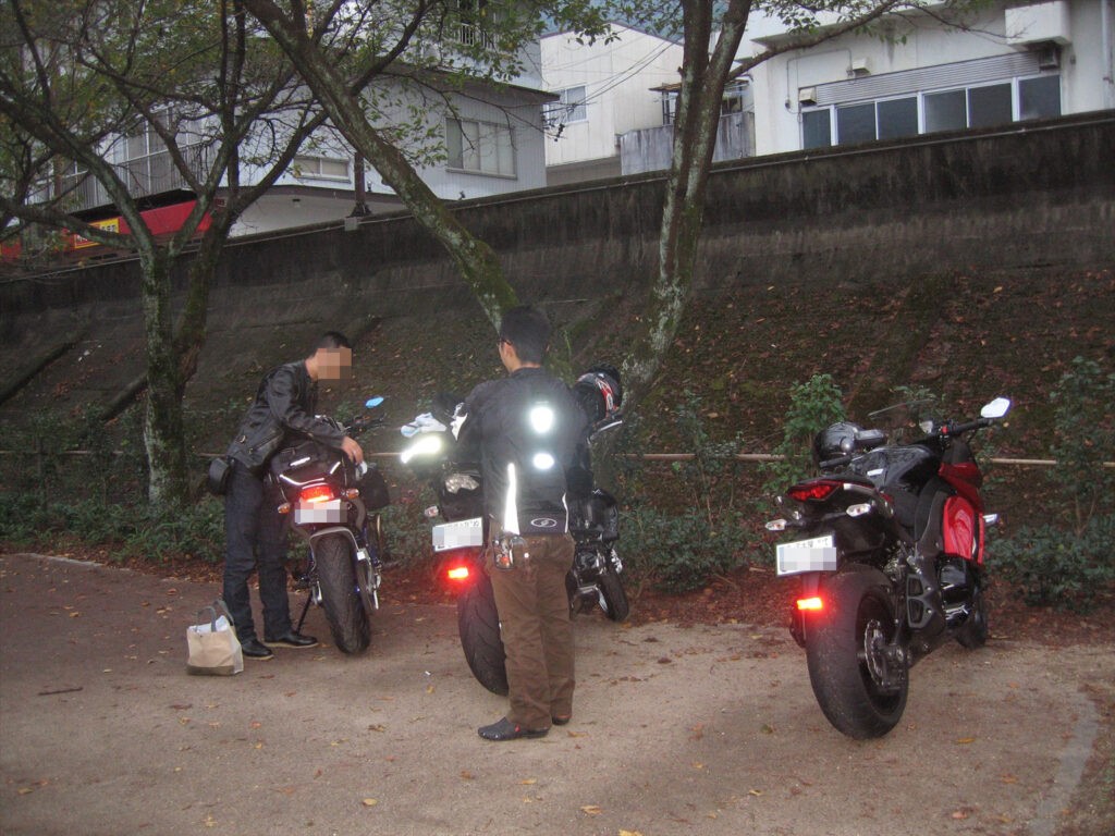 画像を等倍で表示します